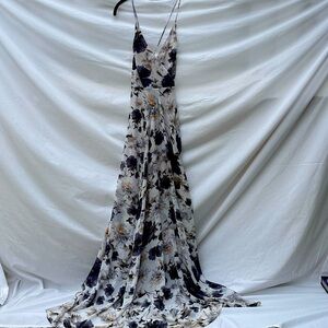 ASTR Grey Floral Dress